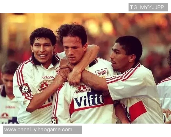 斯图加特足球俱乐部的辉煌历史与未来发展展望分析